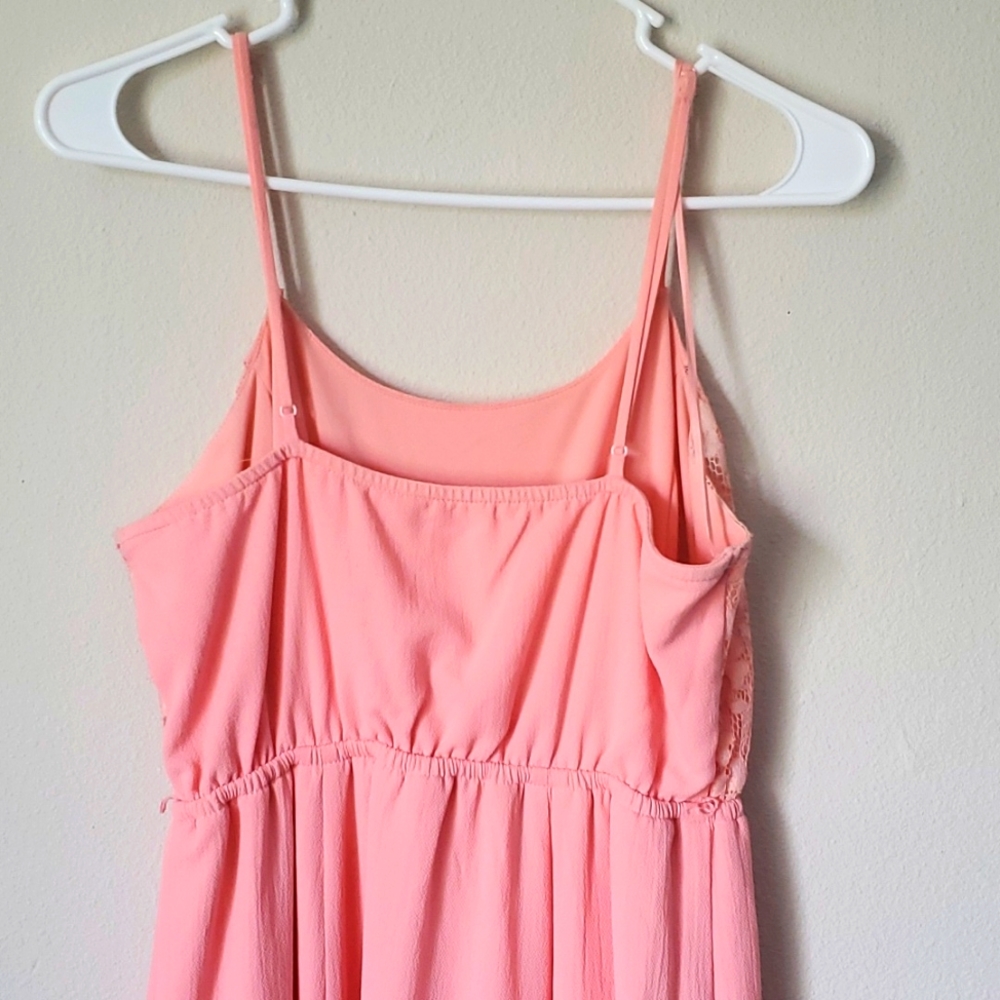Dress - Picture 3 of 4